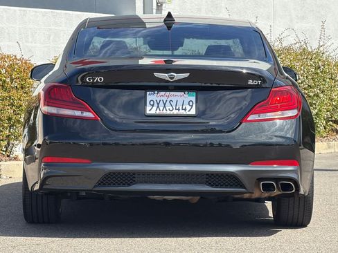 Used 2021 Genesis G70 2.0T RWD image 8