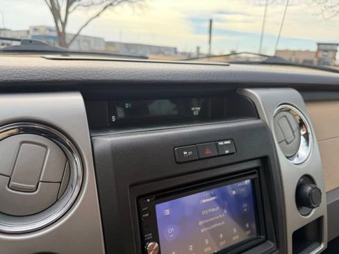 Used 2011 Ford F150 XLT image 25