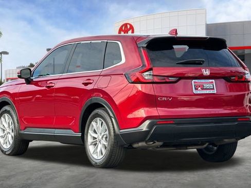 Used 2025 Honda CR-V EX image 6