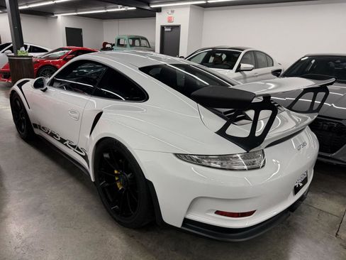 Used 2016 Porsche 911 GT3 RS RWD image 4