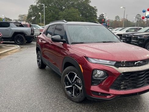 Used 2023 Chevrolet TrailBlazer RS w/ Convenience Package image 8