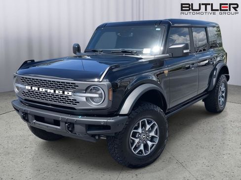Used 2024 Ford Bronco Badlands AWD/4WD image 1