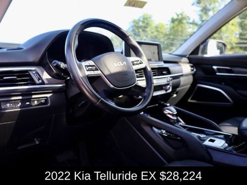 Used 2022 Kia Telluride EX w/ EX Premium Package FWD image 19
