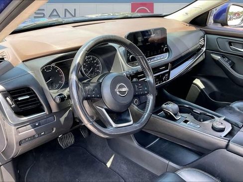 Used 2023 Nissan Rogue SL w/ SL Premium Package AWD/4WD image 17