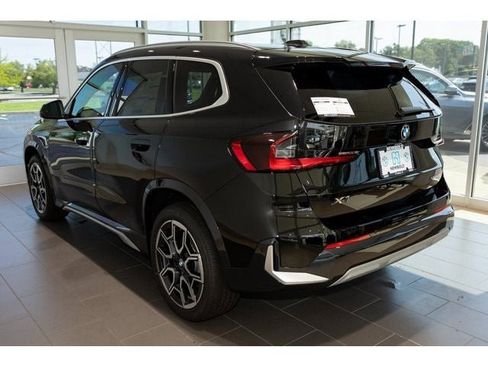 Used 2025 BMW X1 xDrive28i w/ Premium Package image 43