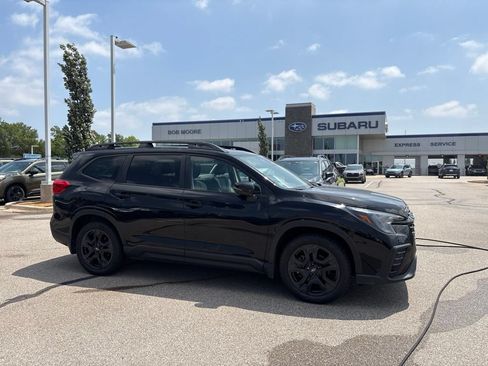 Used 2023 Subaru Ascent Onyx Edition Limited AWD/4WD image 1