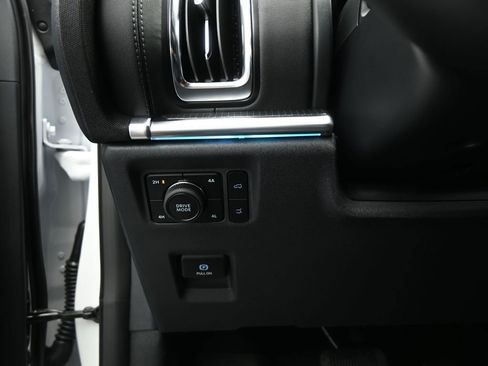 New 2025 Ford Expedition Platinum w/ Stealth Performance Package image 11