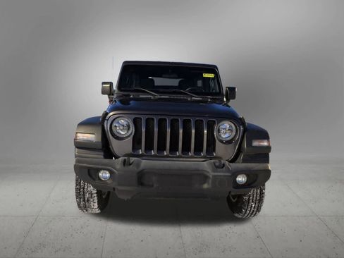 Used 2018 Jeep Wrangler Unlimited Sport S image 9