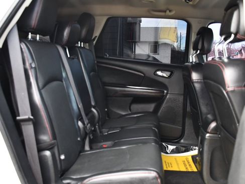 Used 2019 Dodge Journey GT image 21