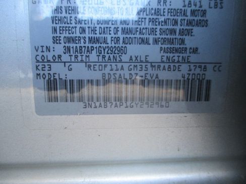 Used 2016 Nissan Sentra SV image 15