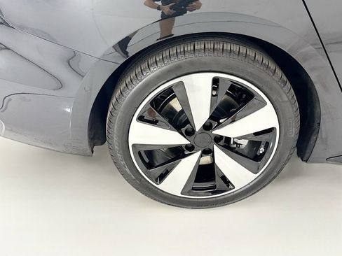 New 2026 Audi A5 2.0T Premium Plus AWD/4WD image 32