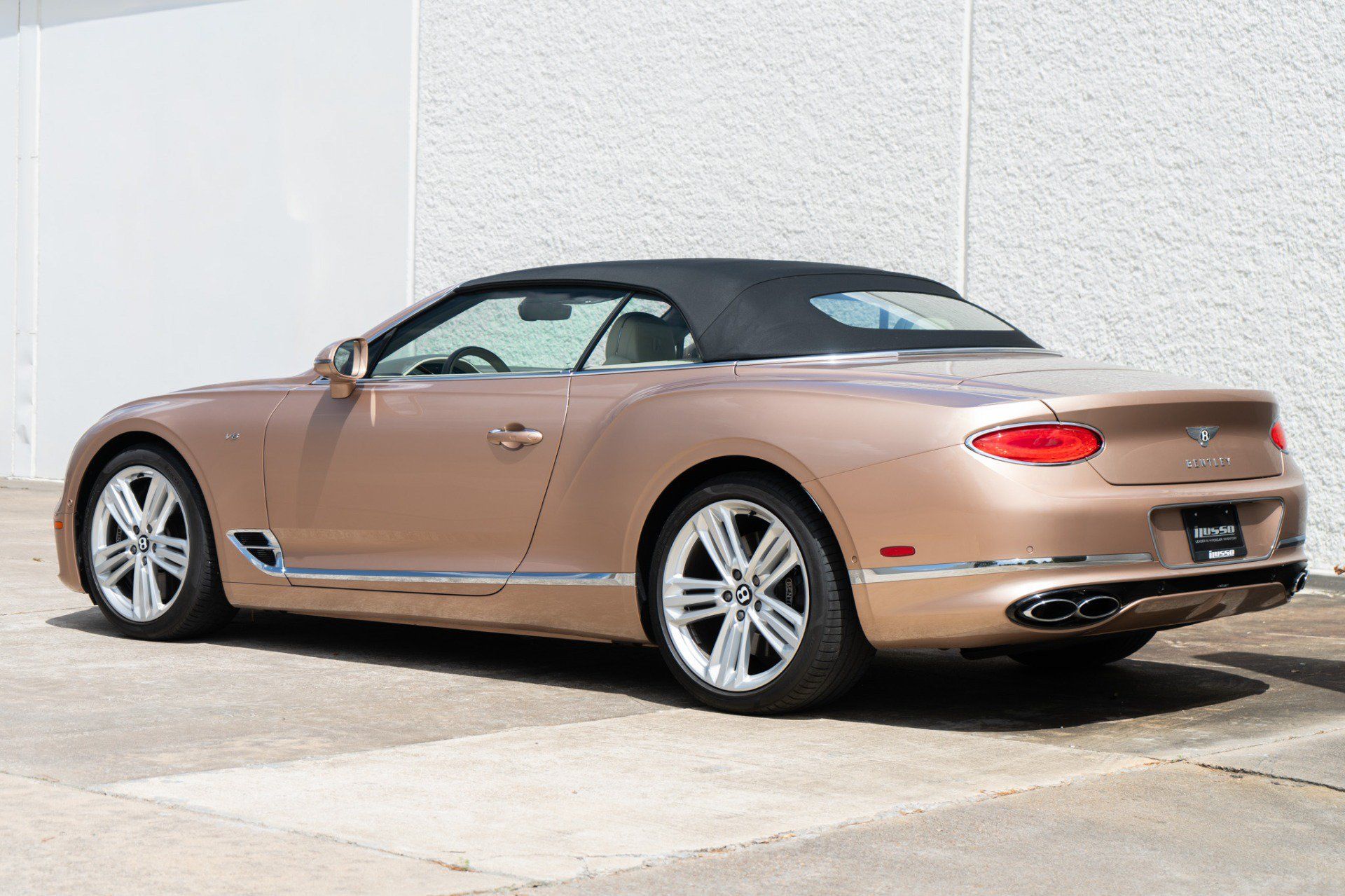 Used 2022 Bentley Continental GT AWD/4WD image 9