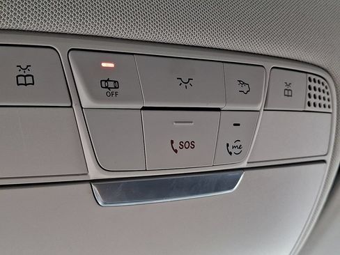 Used 2022 Mercedes-Benz GLC 300 image 24