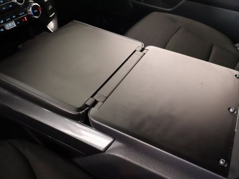 Used 2023 Ford F150 XLT w/ Equipment Group 302A High image 11