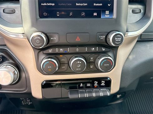 Used 2022 RAM 1500 Laramie image 17