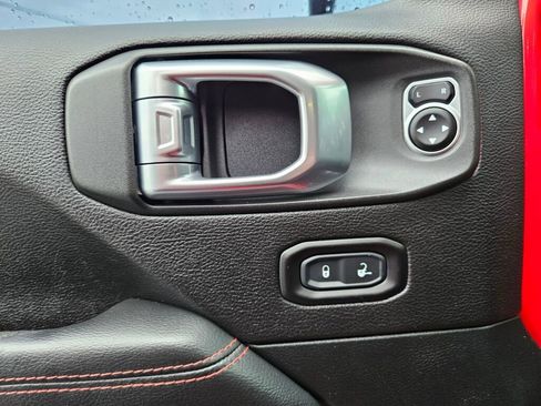 Used 2019 Jeep Wrangler Unlimited Rubicon image 18