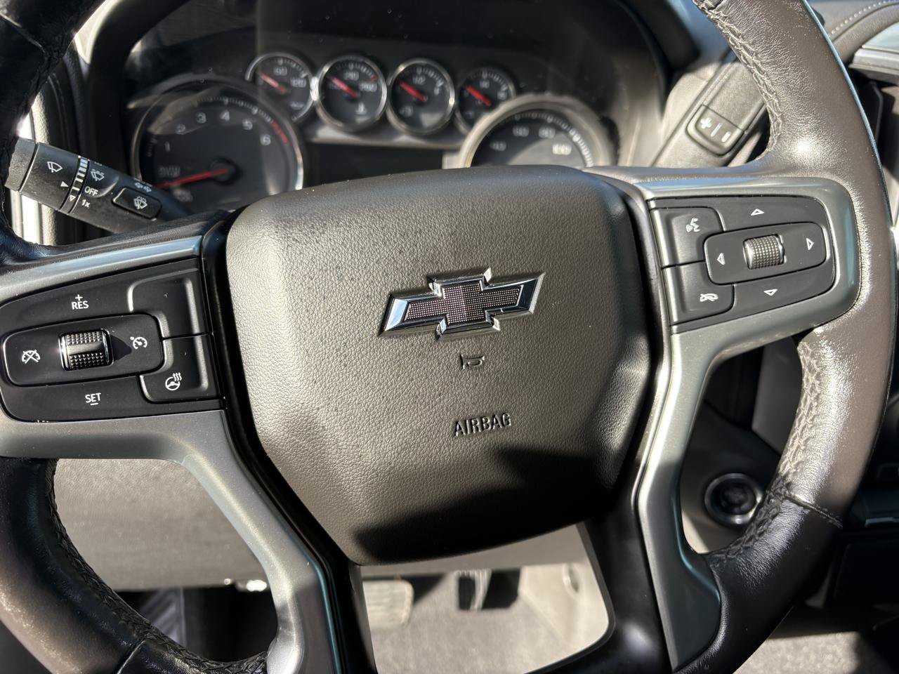 Used 2019 Chevrolet Silverado 1500 RST AWD/4WD image 8