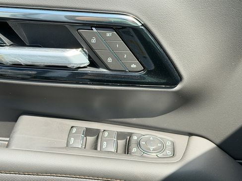 New 2026 Chevrolet Tahoe High Country AWD/4WD image 20