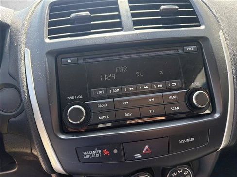 Used 2014 Mitsubishi Outlander Sport ES FWD image 17