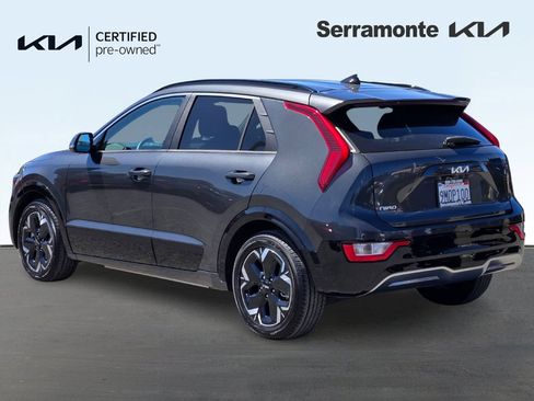 Certified 2024 Kia Niro Wind w/ Wind Preserve Package FWD image 6