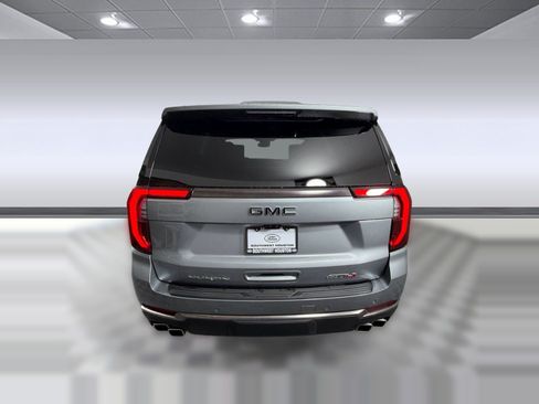 Used 2025 GMC Yukon AT4 Ultimate w/ LPO, Floor Liner Package AWD/4WD image 10