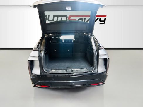 Used 2025 Cadillac Lyriq Sport AWD/4WD image 24