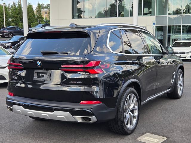 Used 2025 BMW X5 xDrive40i w/ Climate Comfort Package AWD/4WD image 5