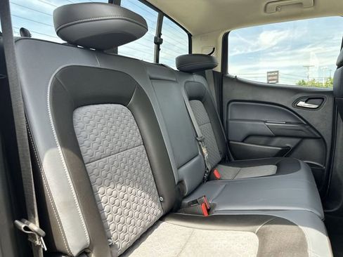Used 2022 Chevrolet Colorado Z71 AWD/4WD image 27
