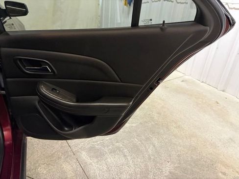 Used 2015 Chevrolet Malibu LTZ FWD image 14