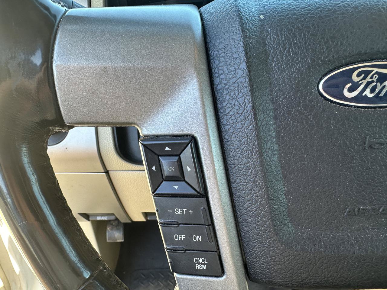 Used 2015 Ford Expedition EL Limited w/ Equipment Group 301A AWD/4WD image 14
