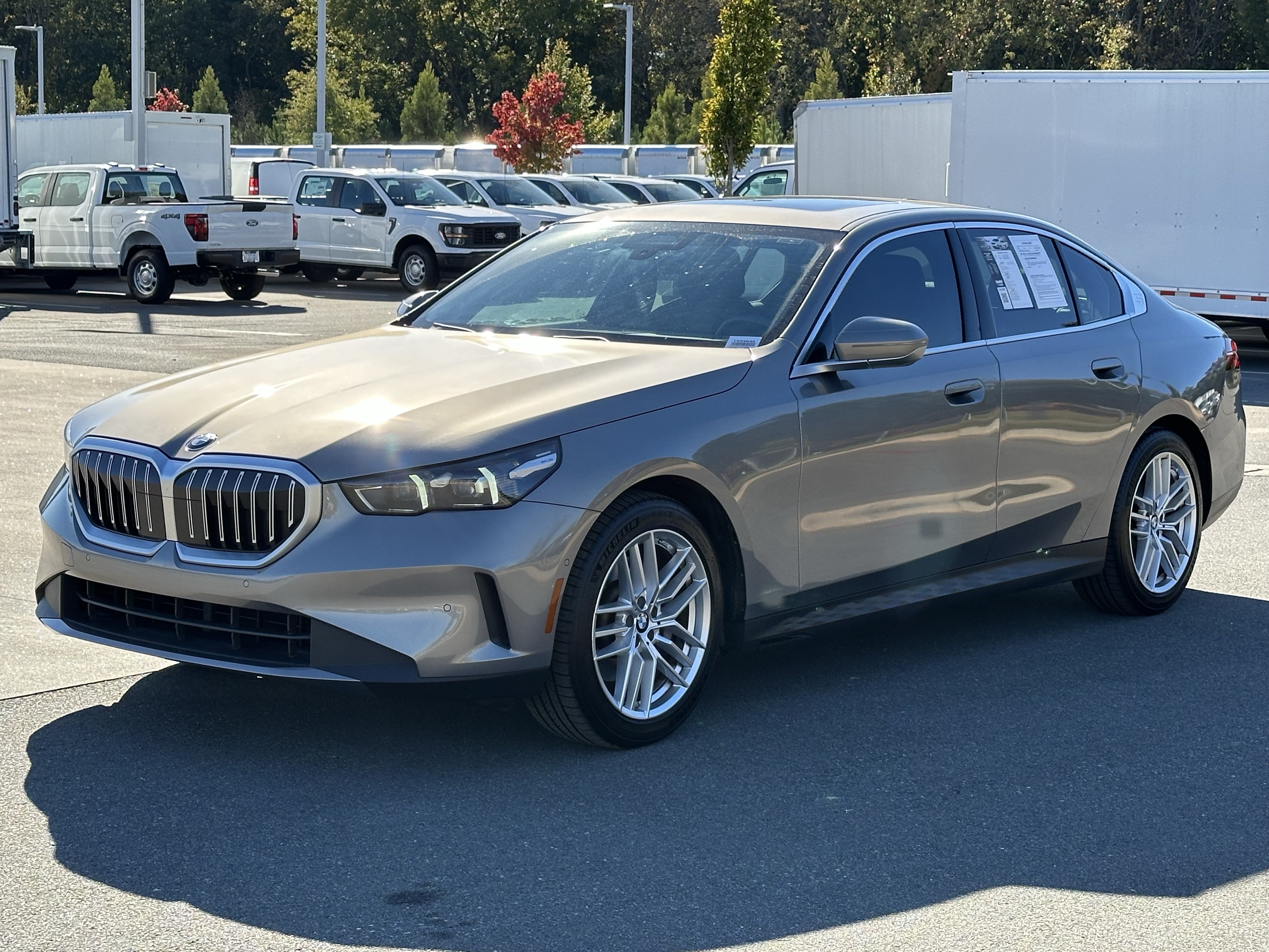 Used 2025 BMW 530i RWD image 9
