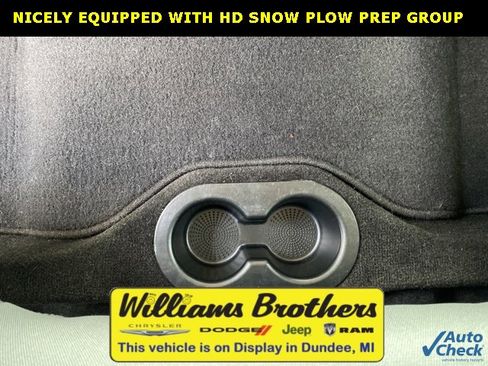 Used 2016 RAM 2500 Tradesman w/ Chrome Appearance Group image 24