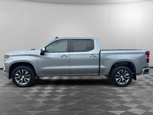 Used 2024 Chevrolet Silverado 1500 LT AWD/4WD image 5
