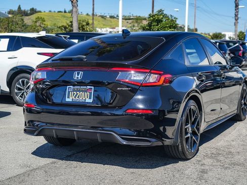 Used 2024 Honda Civic Sport image 8