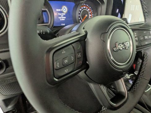 New 2026 Jeep Gladiator Rubicon AWD/4WD image 19