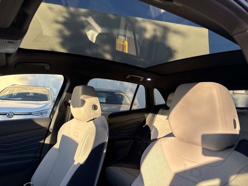 New 2026 Volkswagen ID.4 Pro S image 14