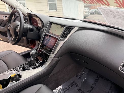 Used 2014 INFINITI Q50 Premium w/ Navigation Package AWD/4WD image 16