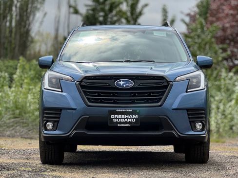 Used 2024 Subaru Forester Premium AWD/4WD image 2