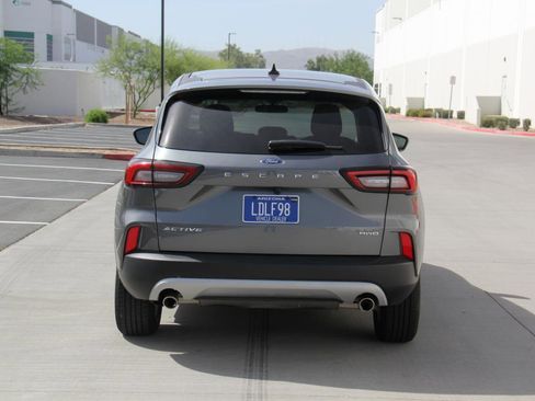 Used 2025 Ford Escape Active AWD/4WD image 6