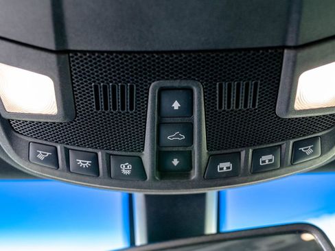 Used 2018 Lincoln MKX Reserve w/ Driver Assistance Package image 29