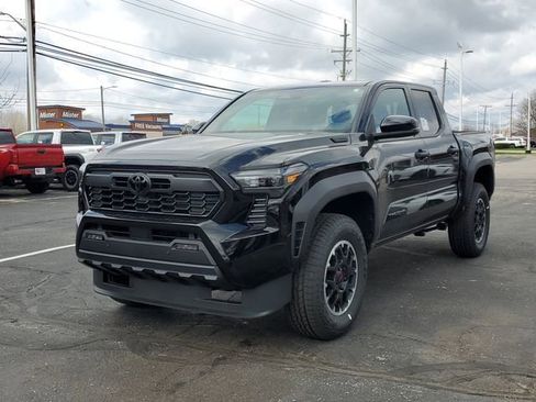New 2026 Toyota Tacoma TRD Off-Road AWD/4WD image 2