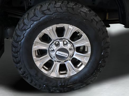 Used 2019 Ford F250 Lariat AWD/4WD image 23