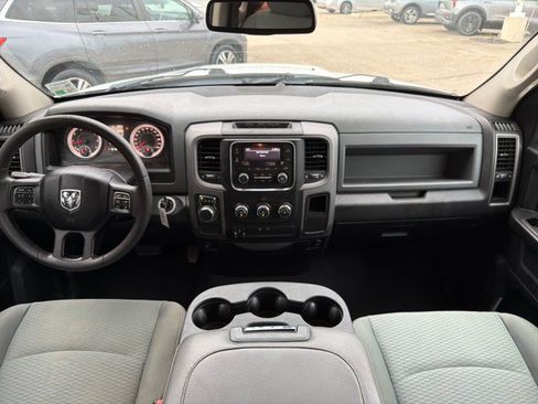 Used 2019 RAM 1500 Tradesman w/ Chrome Plus Package RWD image 19