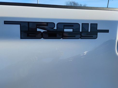 Used 2025 Chevrolet Silverado 2500 LT w/ Trail Boss Package image 13