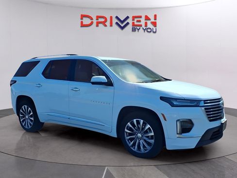 Used 2022 Chevrolet Traverse Premier w/ LPO, Floor Liner Package image 7