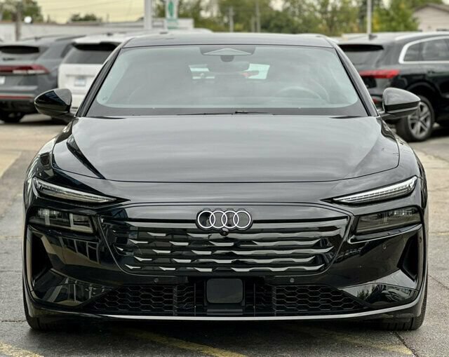 Used 2025 Audi A6 e-tron Prestige AWD/4WD image 7