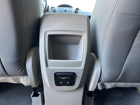 Used 2013 Ford Escape SE image 37