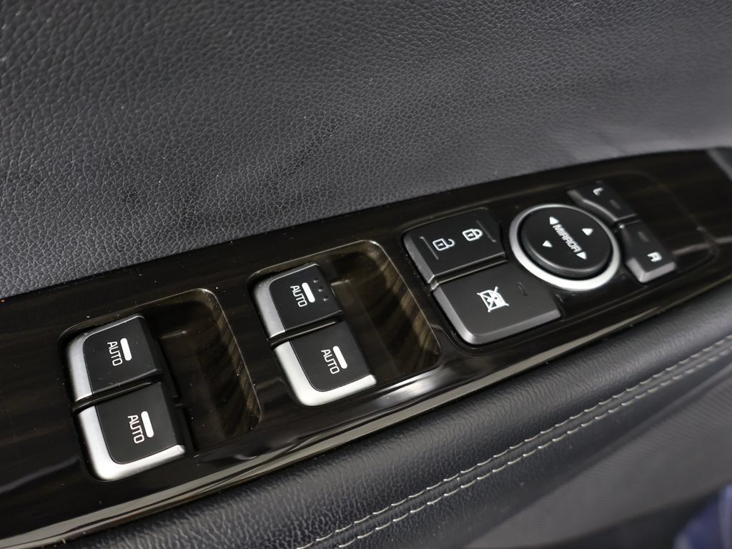 Used 2019 Kia Sorento AWD w/ LX Convenience Package image 38
