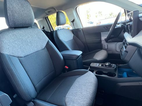 New 2025 Ford Maverick XLT image 14