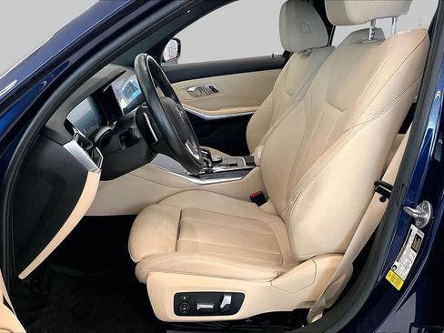 Used 2020 BMW 330i Sedan w/ Convenience Package RWD image 7
